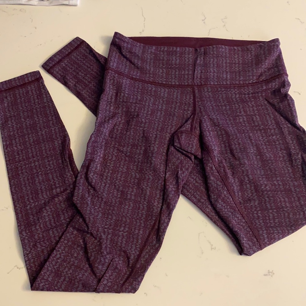 Low Rise Lululemon 25in Leggings